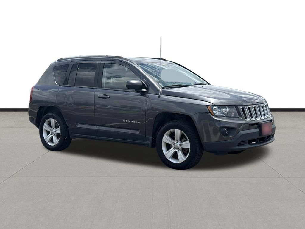 Used 2015 Jeep Compass Sport w/ Power Value Group AWD/4WD image 3
