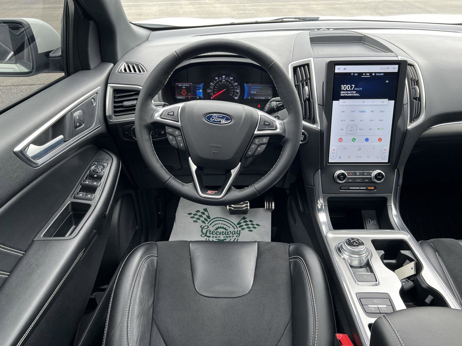 Used 2024 Ford Edge ST w/ Equipment Group 401A AWD/4WD image 23