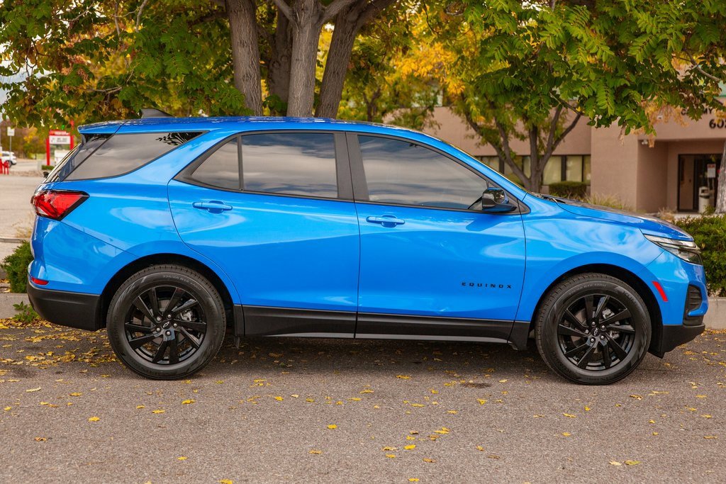 Used 2024 Chevrolet Equinox LS w/ LS Convenience Package image 4
