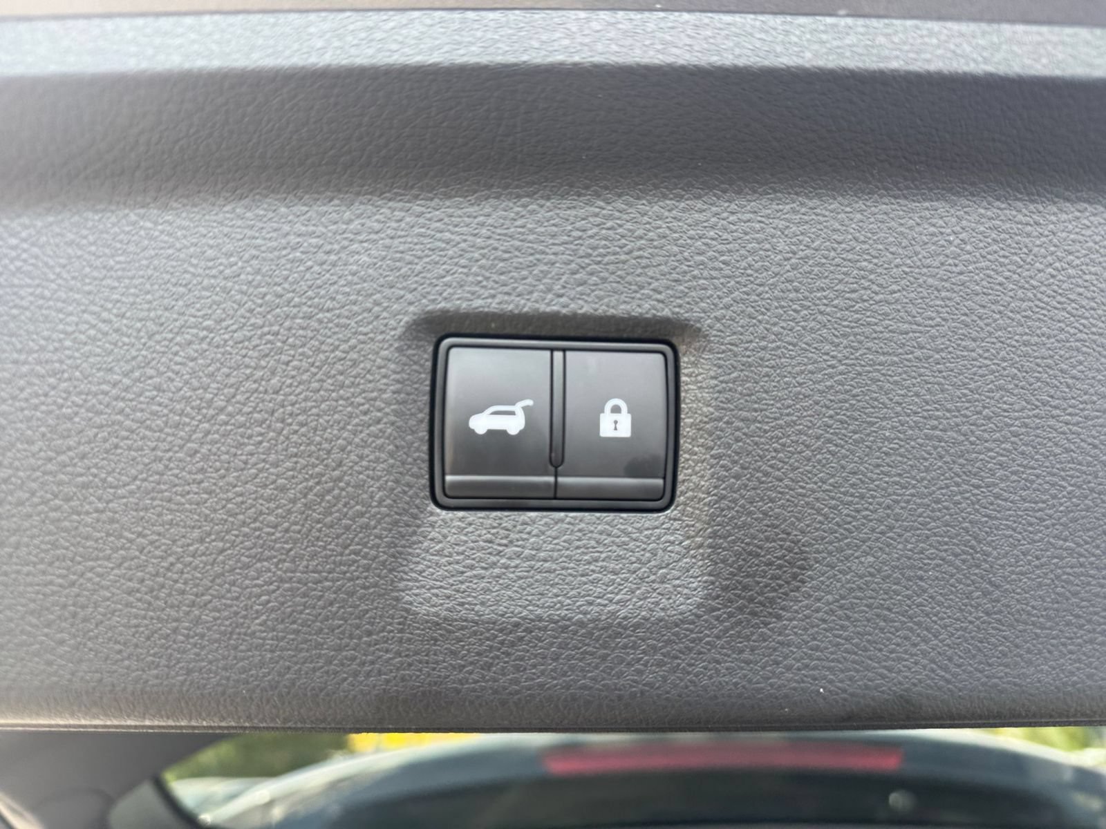 Used 2026 INFINITI QX60 Luxe FWD image 24