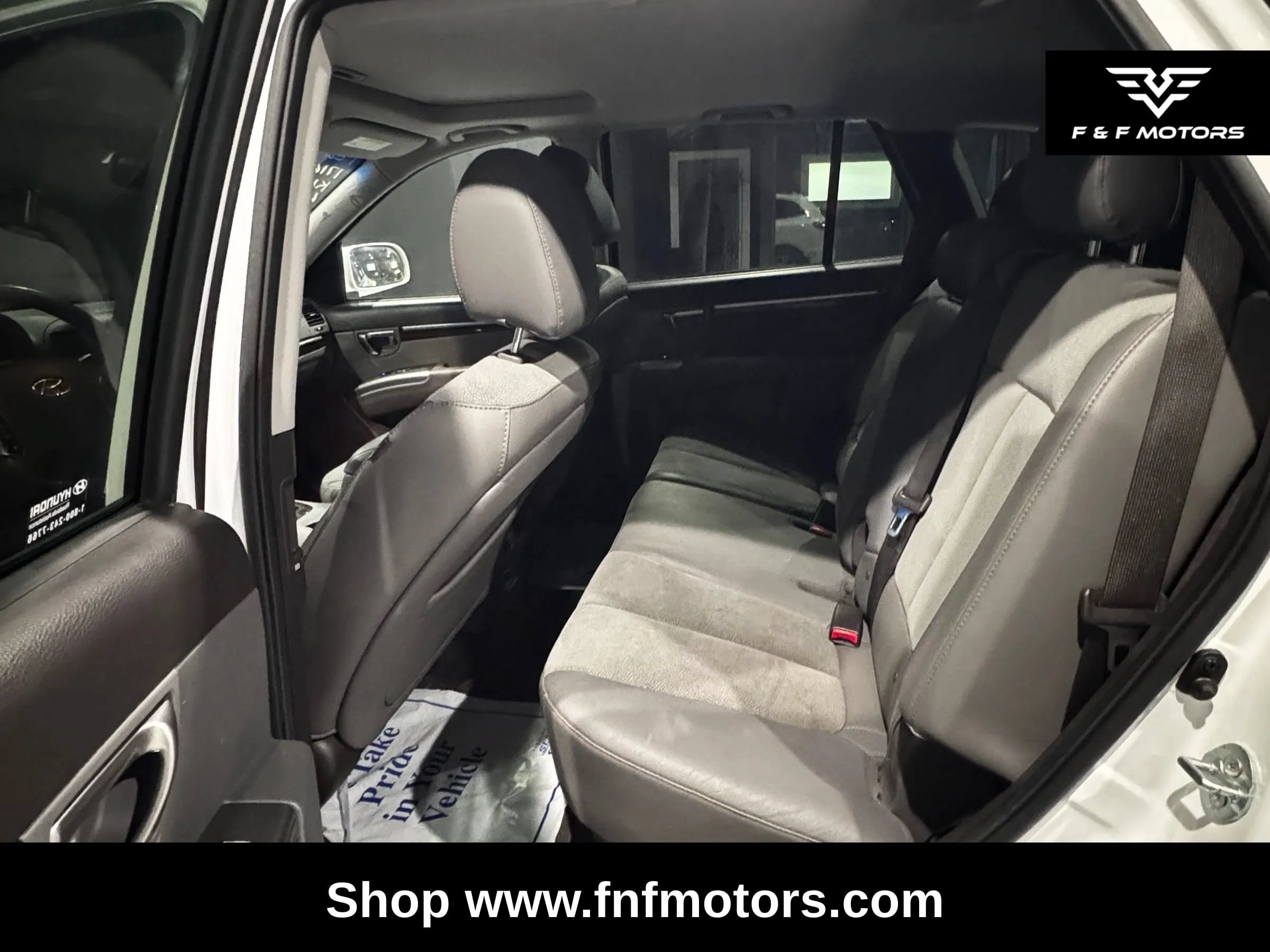 Used 2011 Hyundai Santa Fe SE w/ Premium Pkg 3 AWD/4WD image 16