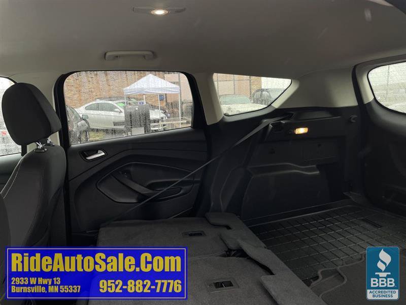 Used 2017 Ford Escape SE AWD/4WD image 36