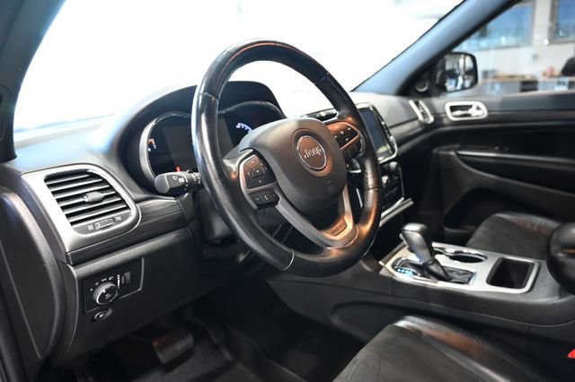 Used 2021 Jeep Grand Cherokee Laredo X image 20