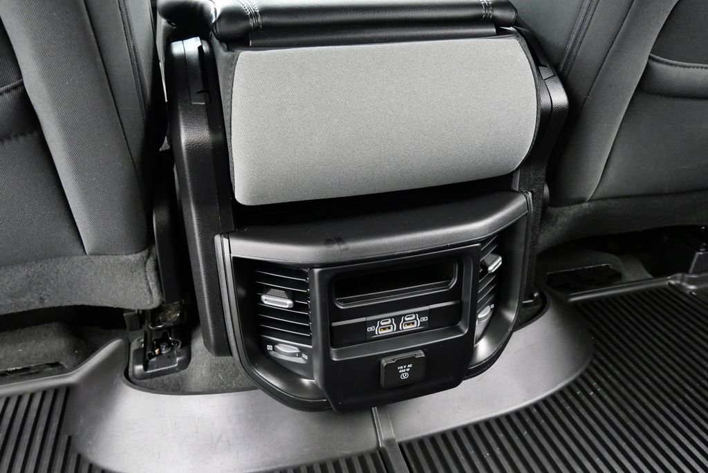 Used 2022 RAM 1500 Big Horn AWD/4WD image 20
