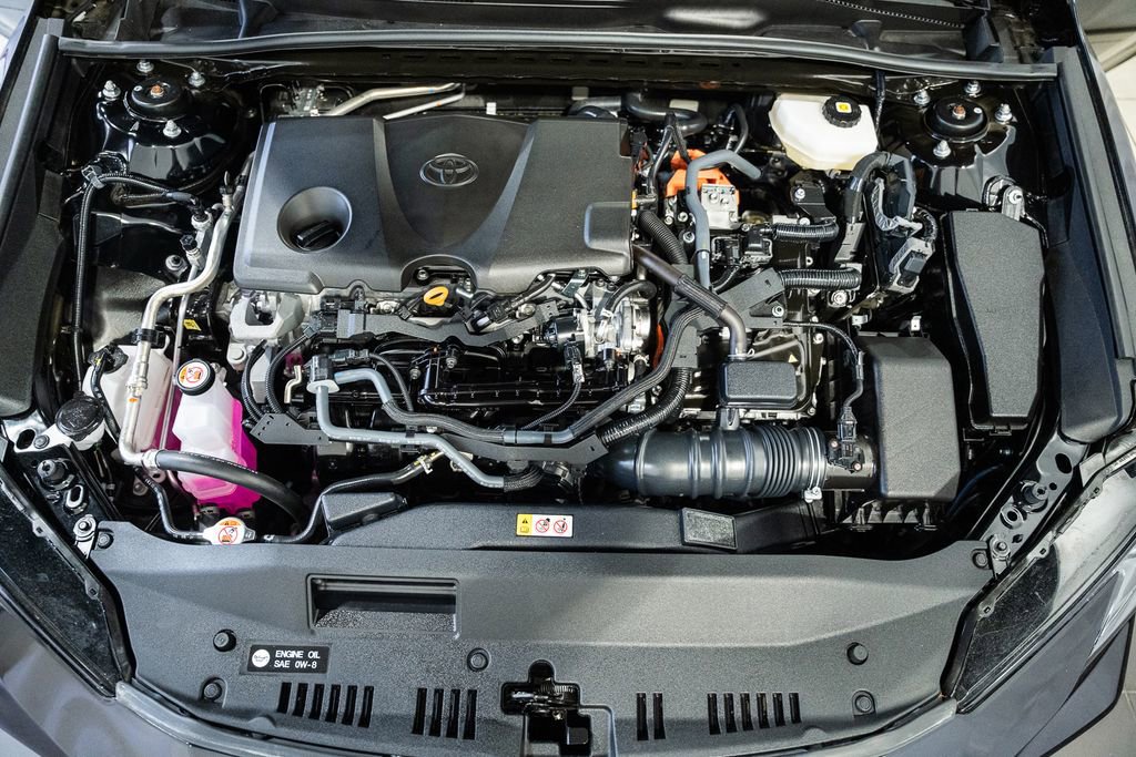 Used 2025 Toyota Camry LE image 16