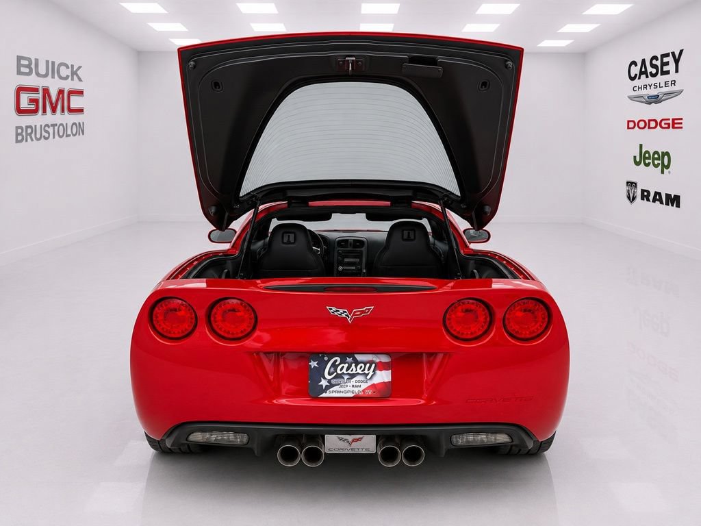 Used 2006 Chevrolet Corvette Coupe w/ Preferred Equipment Group RWD image 13