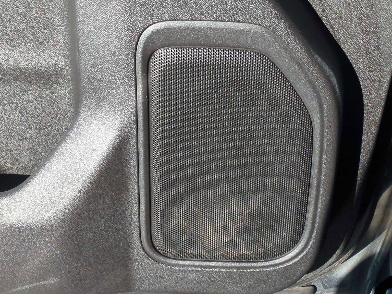 Used 2019 Chevrolet Silverado 1500 LT w/ Texas Edition image 24