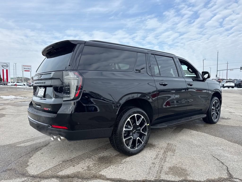 New 2026 Chevrolet Suburban RST w/ Comfort Package image 6