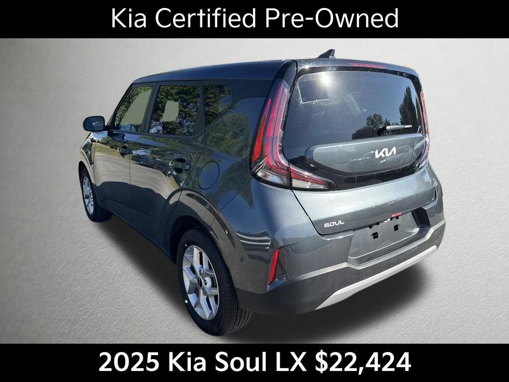 Certified 2025 Kia Soul LX w/ LX Technology Package FWD image 6