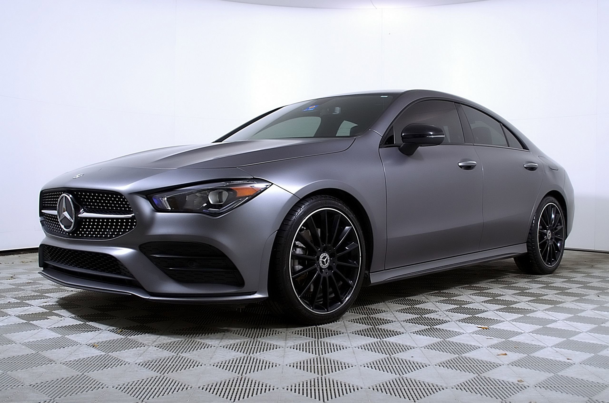 Used 2022 Mercedes-Benz CLA 250 image 2
