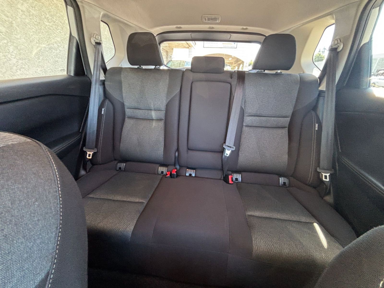 Used 2025 Nissan Rogue SV FWD image 40