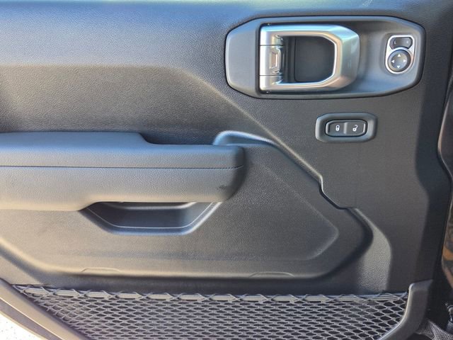 Used 2026 Jeep Wrangler Sport AWD/4WD image 19