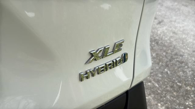 Used 2019 Toyota RAV4 XLE w/ Convenience Package AWD/4WD image 7