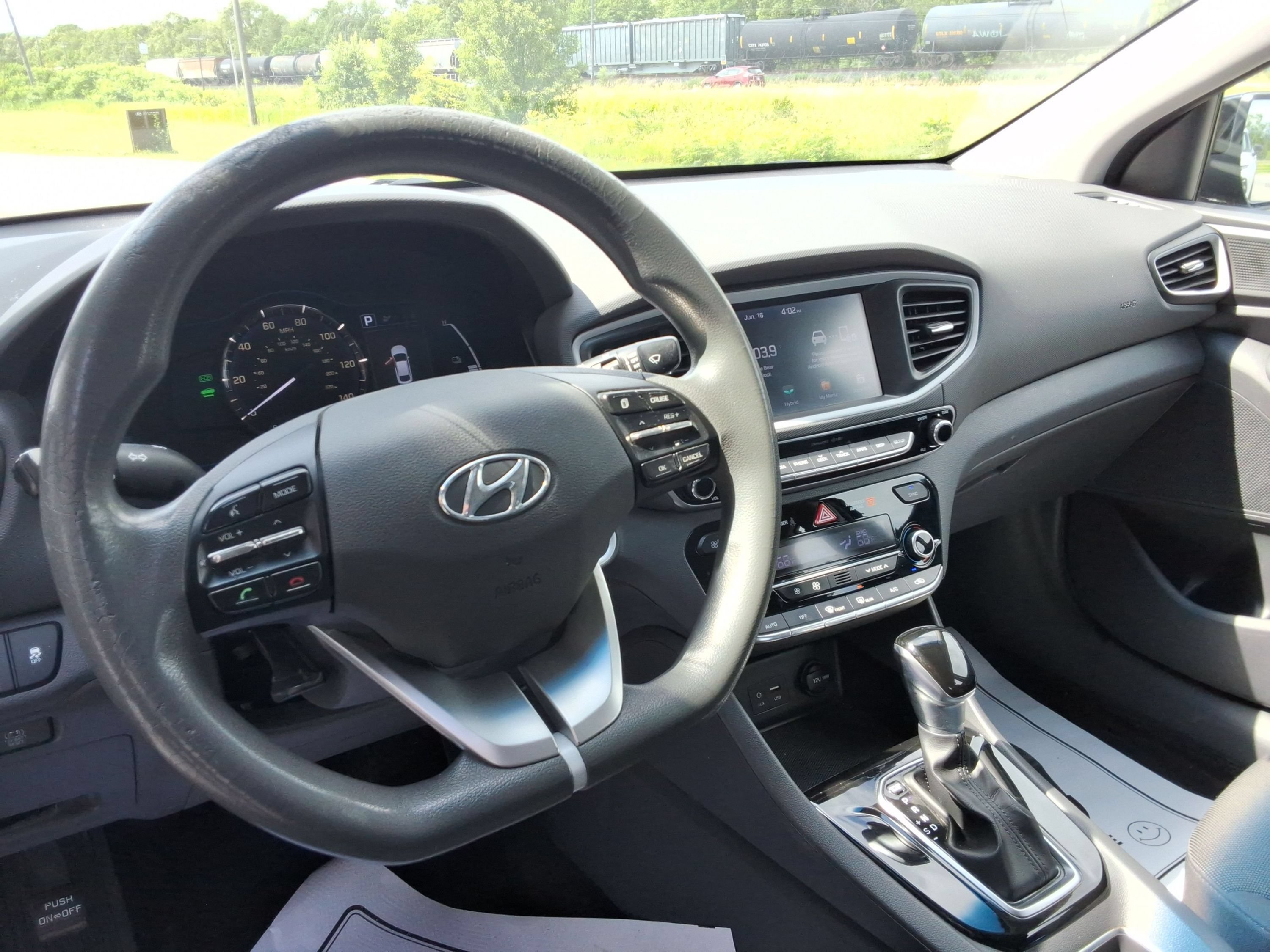 Used 2019 Hyundai Ioniq Blue FWD image 12