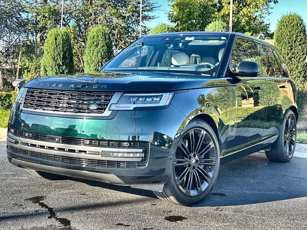 Certified 2025 Land Rover Range Rover SE AWD/4WD image 1