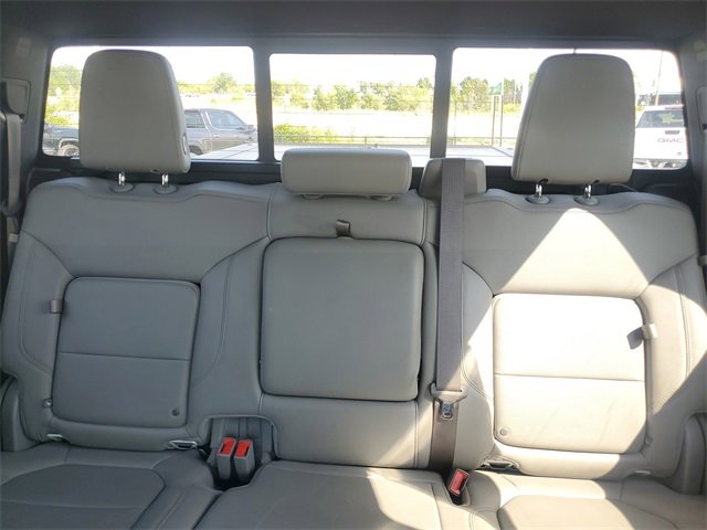 Used 2021 Chevrolet Silverado 3500 LTZ w/ LTZ Convenience Package image 33