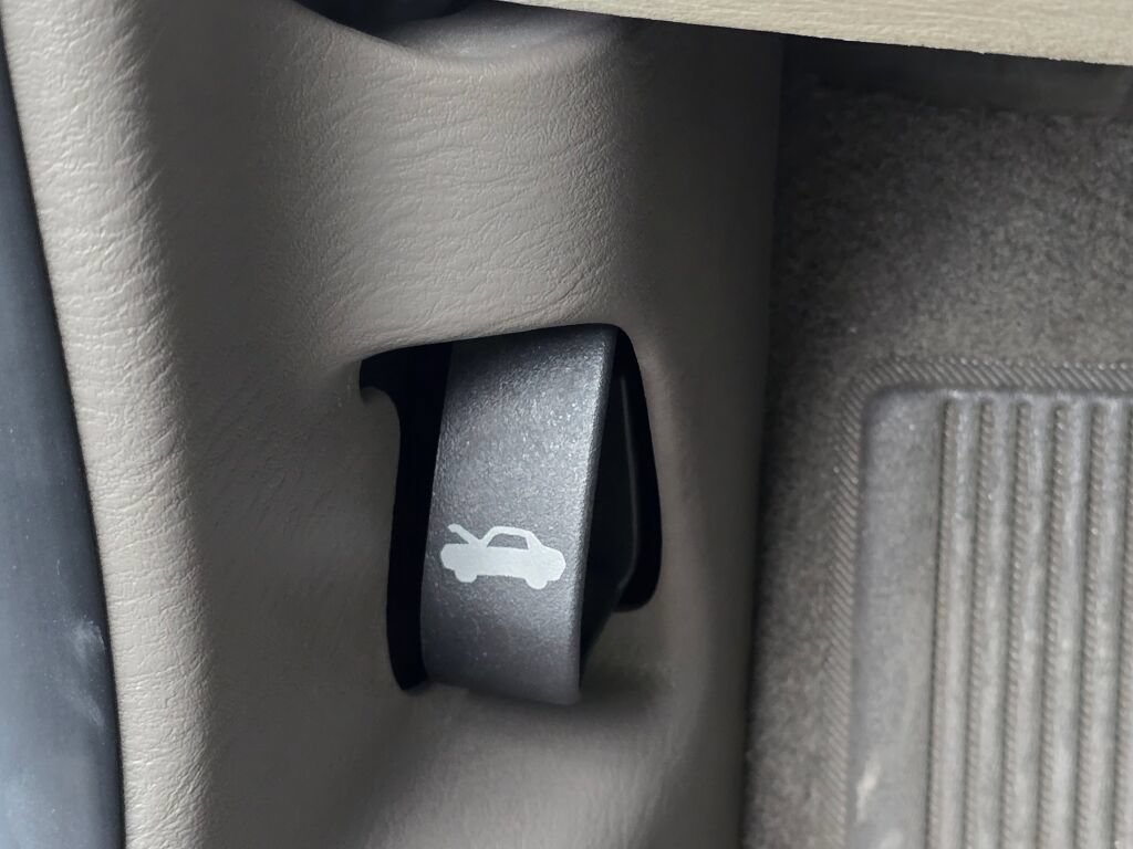 Used 2005 Chrysler PT Cruiser GT FWD image 99