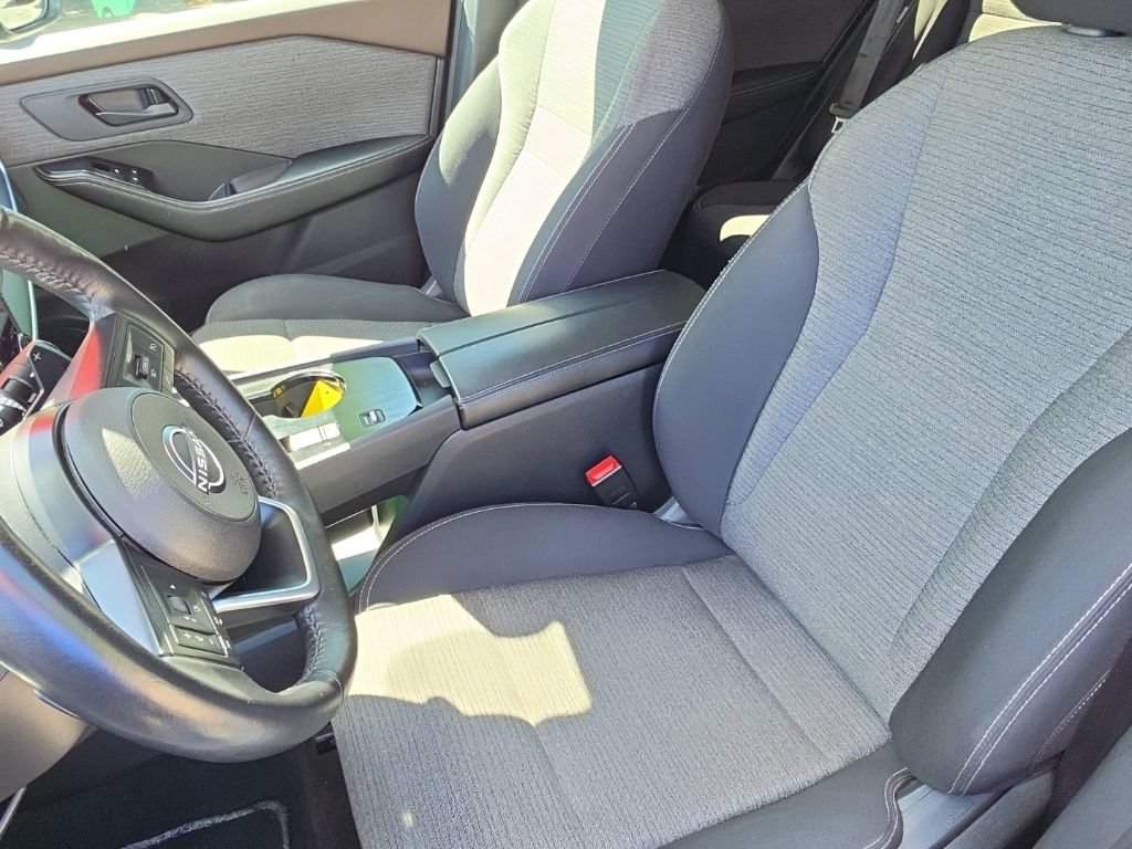 Used 2022 Nissan Rogue S FWD image 24
