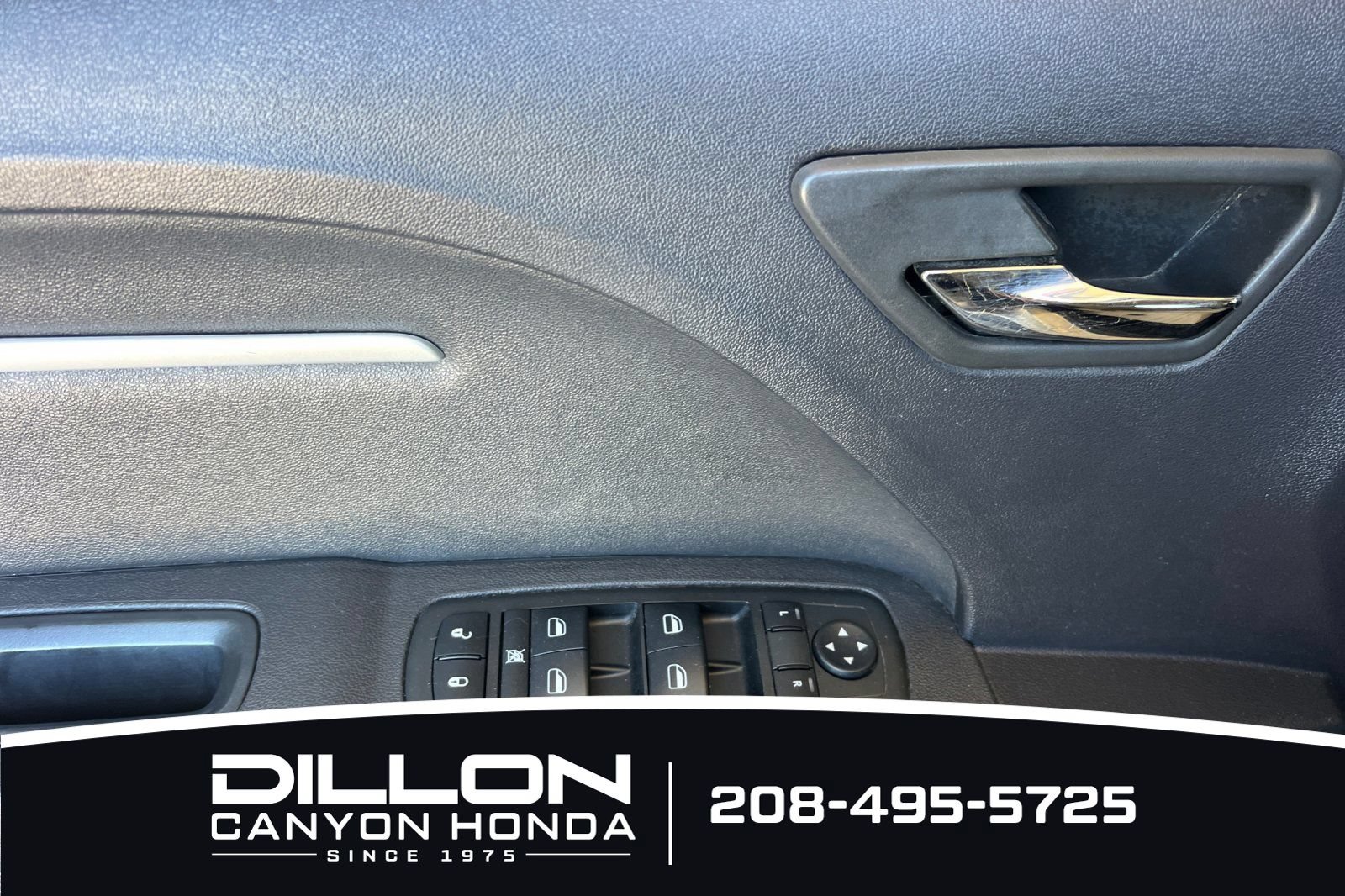 Used 2010 Dodge Journey SXT w/ Flexible Seating Group FWD image 11