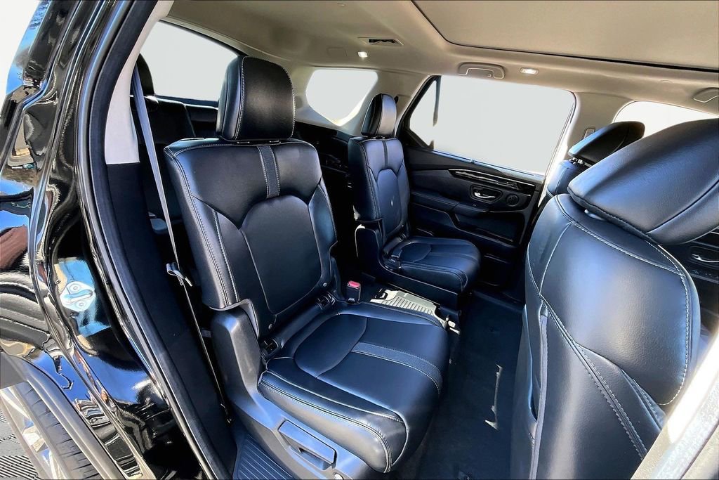 Used 2024 Honda Pilot Touring image 19