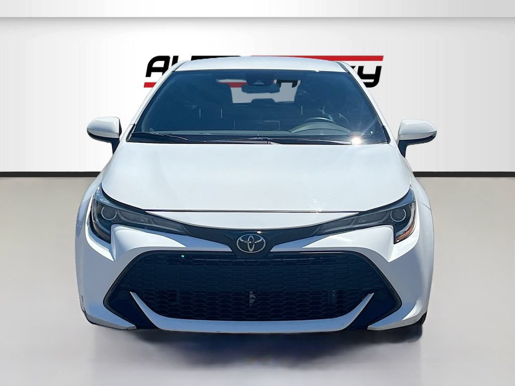 Used 2022 Toyota Corolla SE FWD image 2