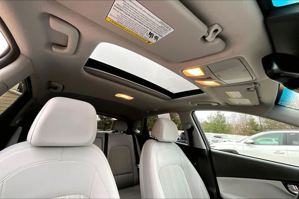 Used 2023 Hyundai Kona SEL w/ Convenience Package image 22