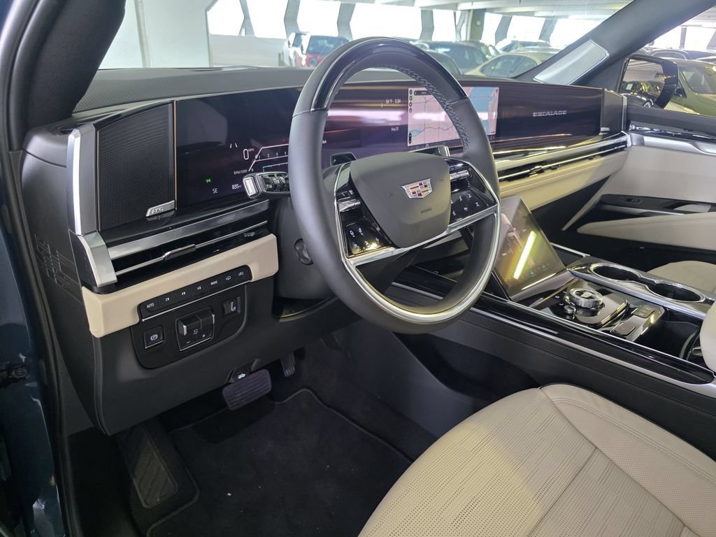 New 2026 Cadillac Escalade ESV Sport w/ Touring Package AWD/4WD image 17