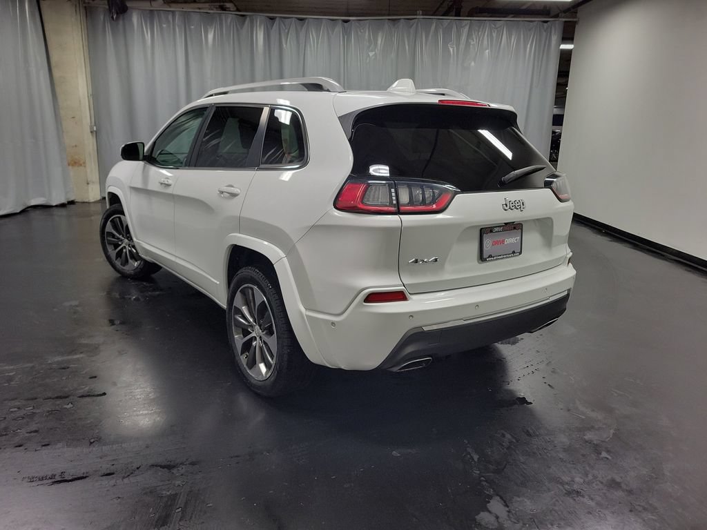 Used 2019 Jeep Cherokee Overland w/ Technology Group AWD/4WD image 7