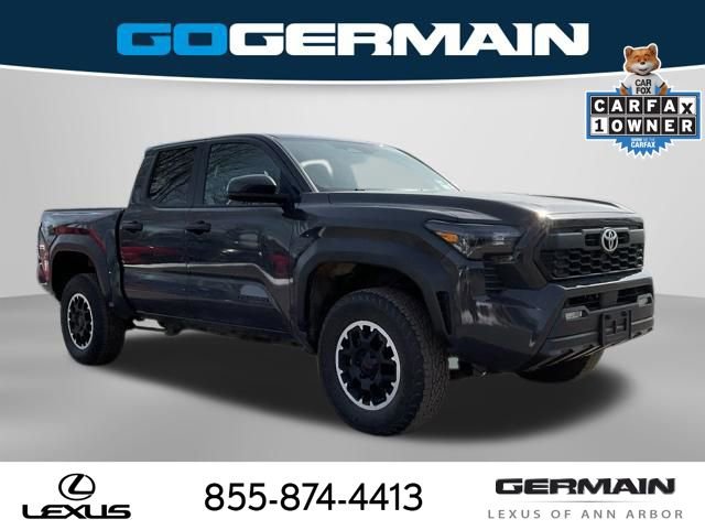 Used 2024 Toyota Tacoma TRD Off-Road image 10