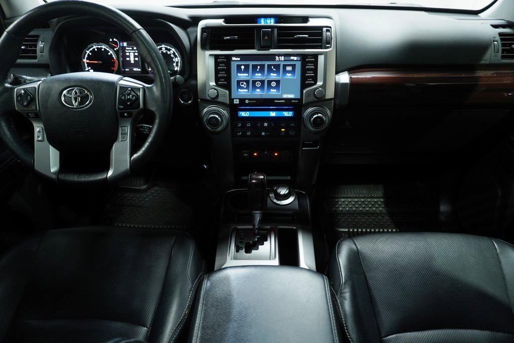 Used 2023 Toyota 4Runner Limited image 15