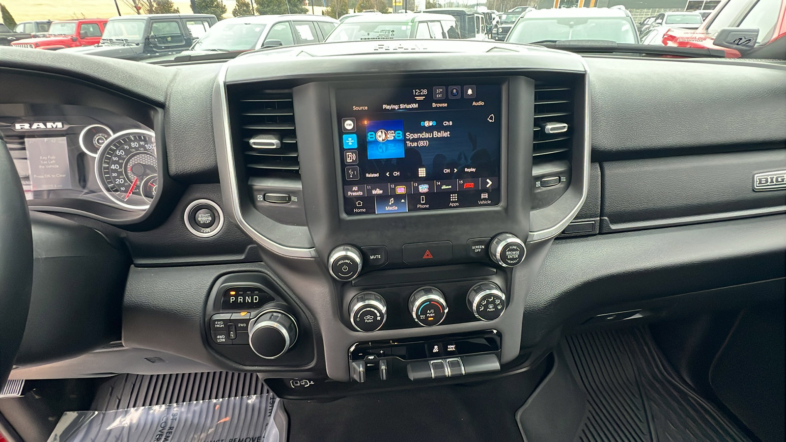 Used 2024 RAM 2500 Big Horn w/ Bed Utility Group image 31