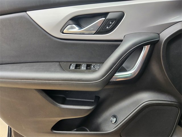 Used 2024 Chevrolet Blazer LT FWD image 24