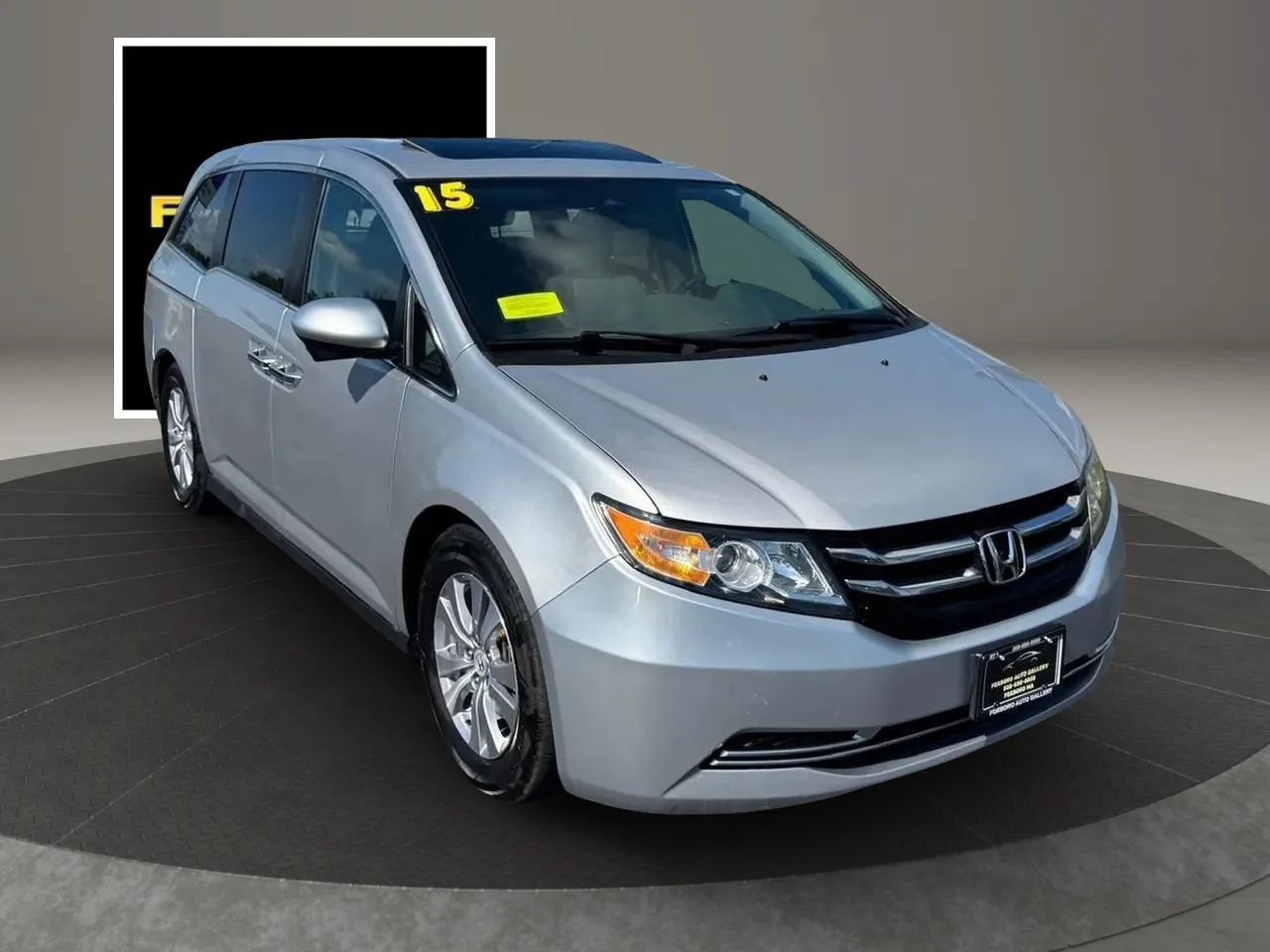 Used 2015 Honda Odyssey EX-L image 3