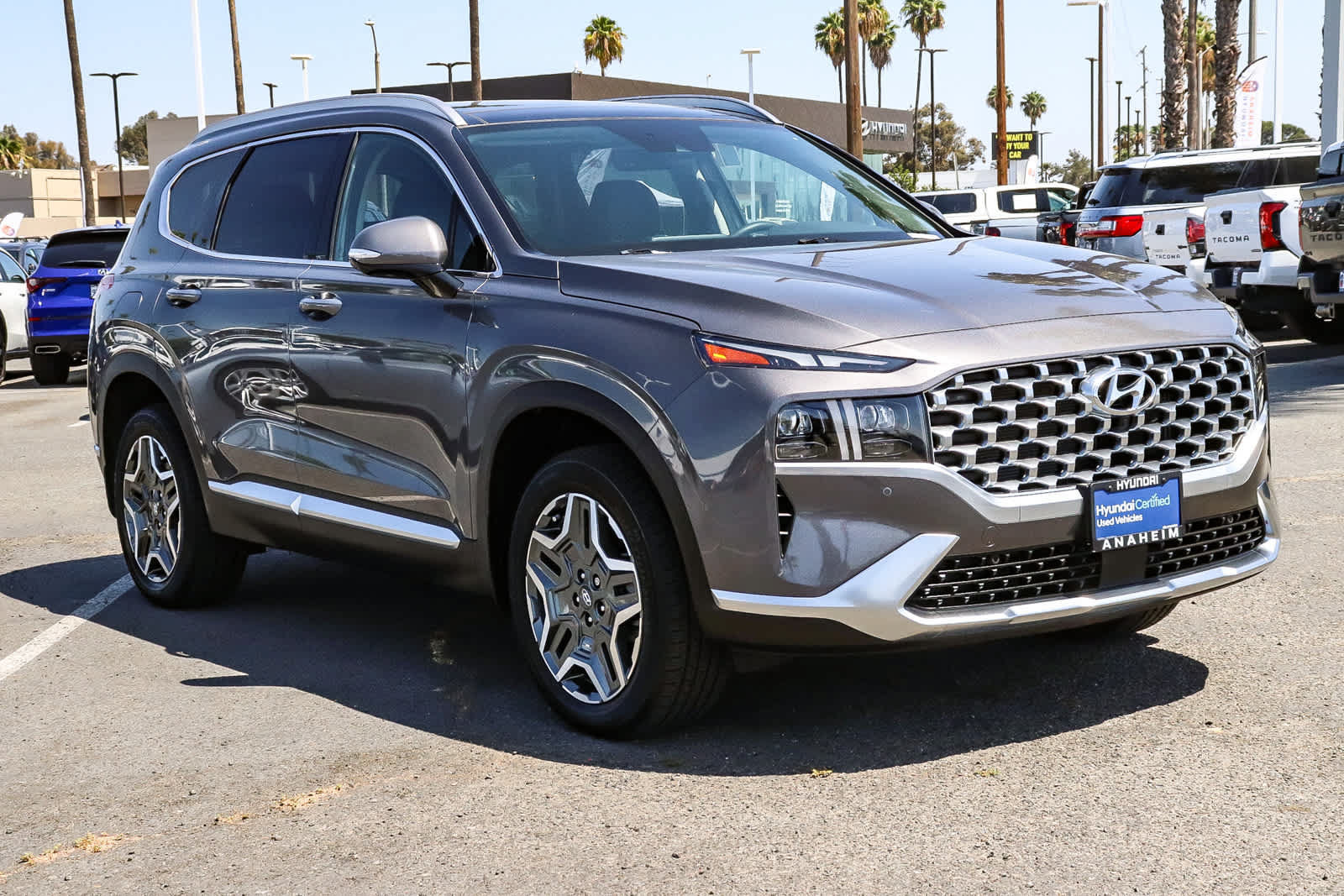 Used 2023 Hyundai Santa Fe Limited AWD/4WD image 3