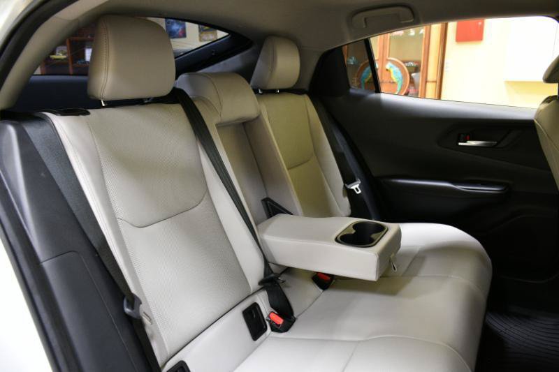 Used 2023 Toyota Prius XLE FWD image 47