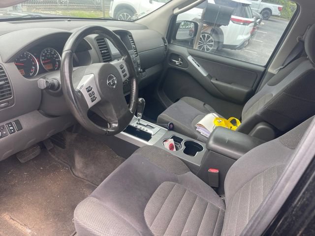Used 2010 Nissan Pathfinder SE w/ SE Premium Journey Pkg AWD/4WD image 10