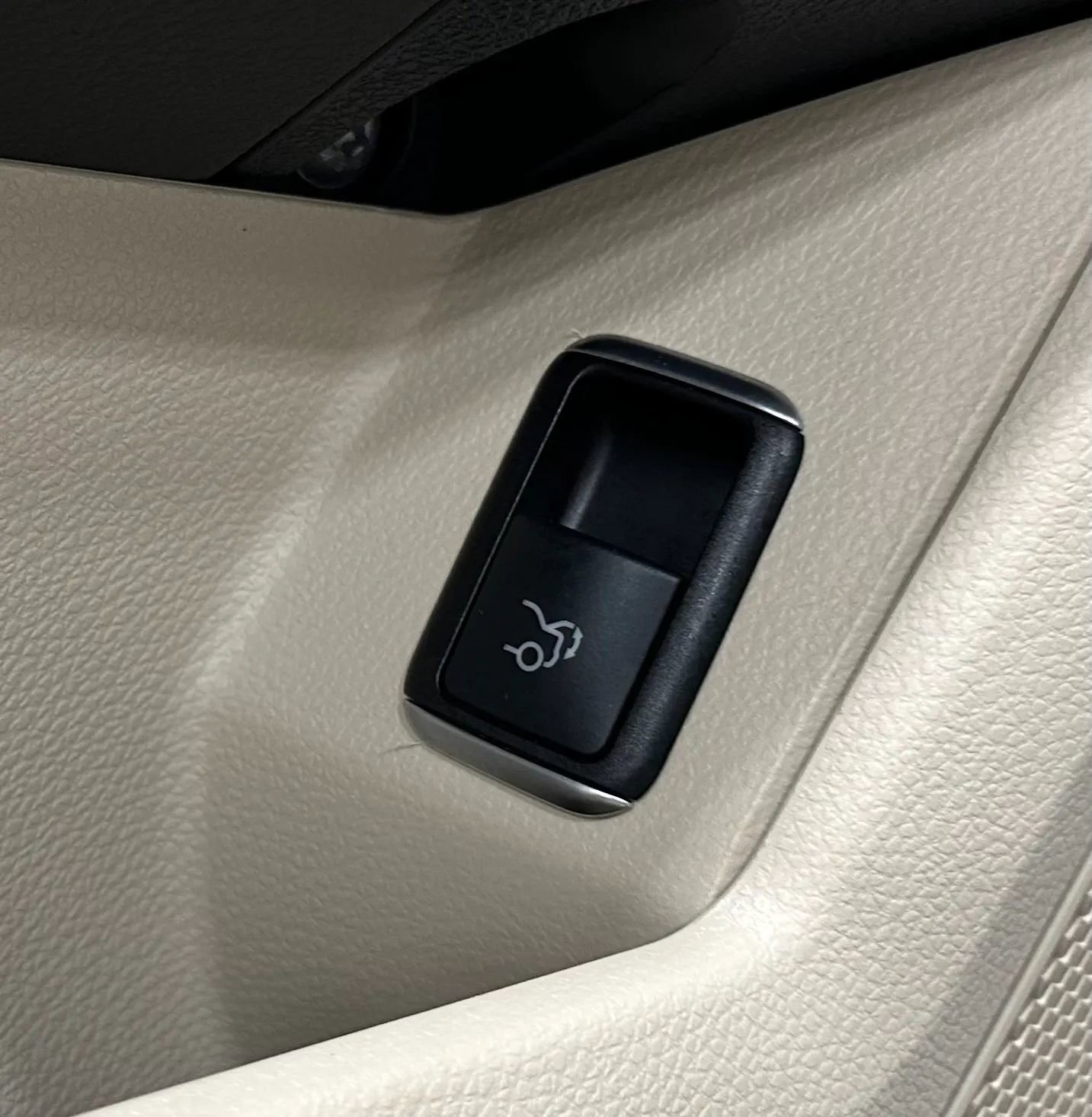 Used 2014 Mercedes-Benz GLK 250 BlueTEC 4MATIC image 20