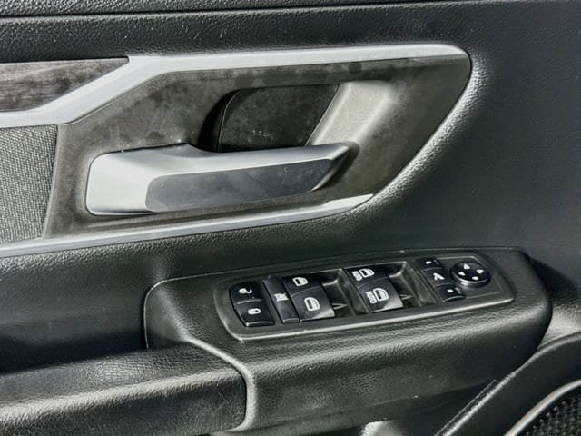 Used 2019 RAM 1500 Big Horn AWD/4WD image 18