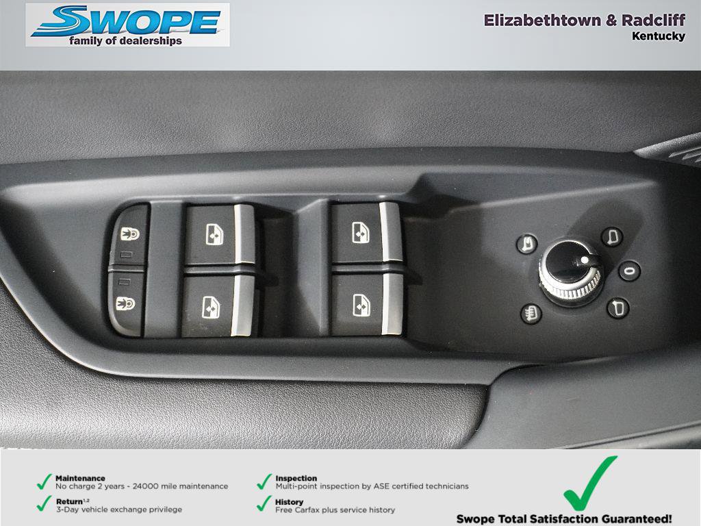 Used 2021 Audi SQ5 Prestige w/ Prestige Package image 14