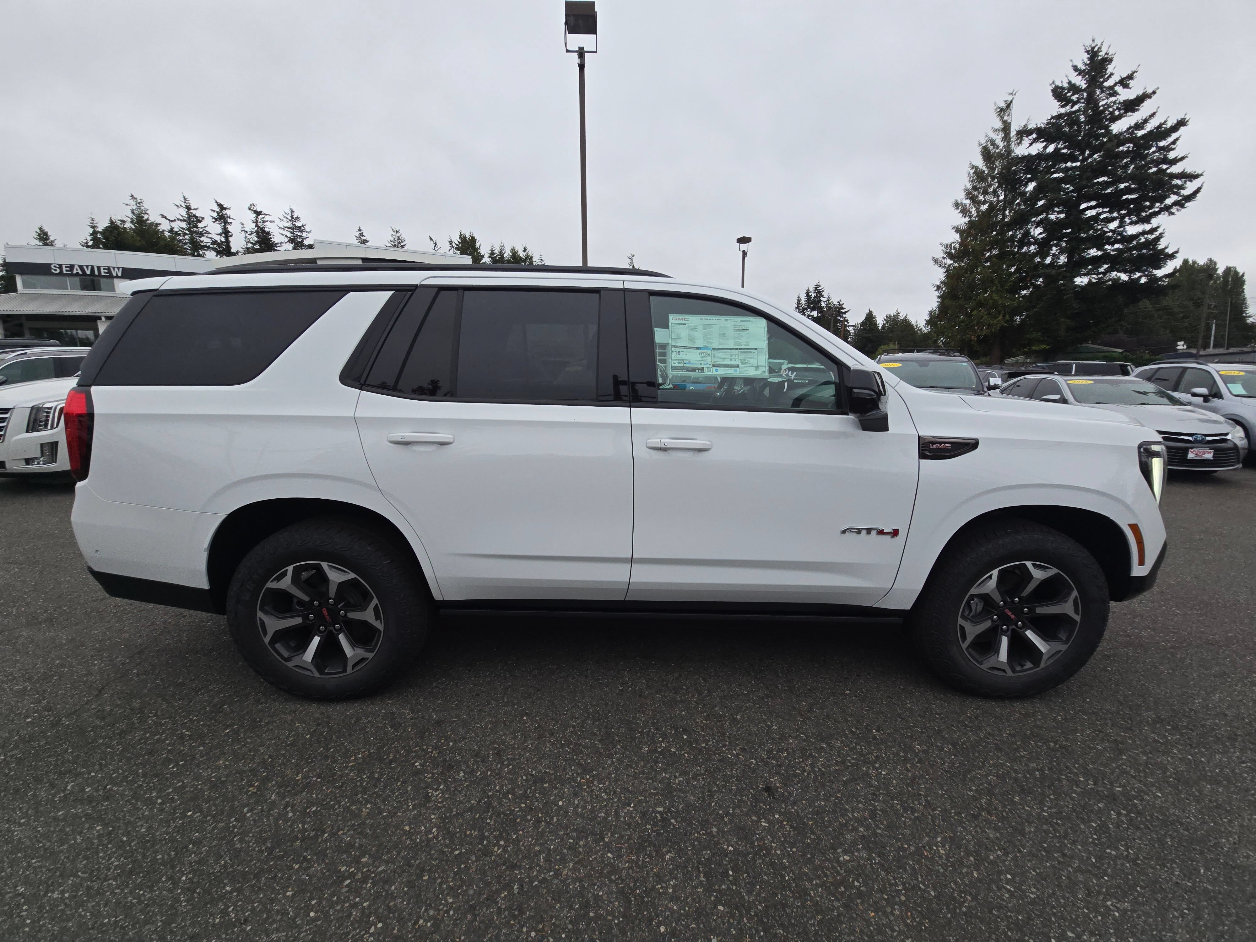 New 2026 GMC Yukon AT4 Ultimate w/ LPO, Floor Liner Package AWD/4WD image 8