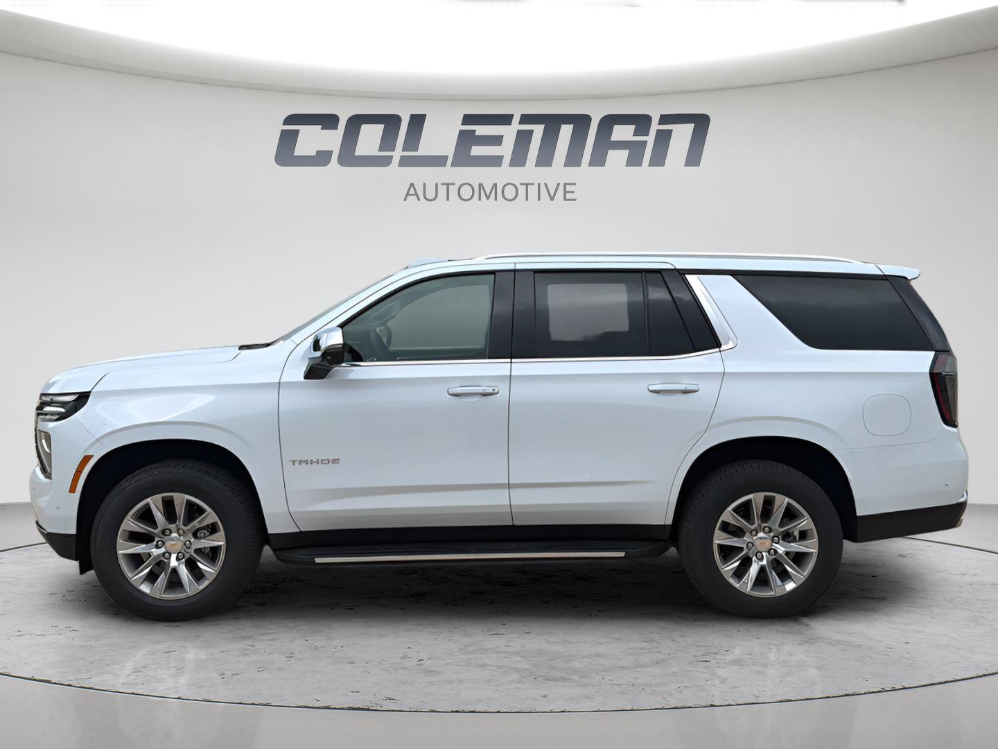 New 2026 Chevrolet Tahoe Premier w/ Sun And Tow Package AWD/4WD image 2