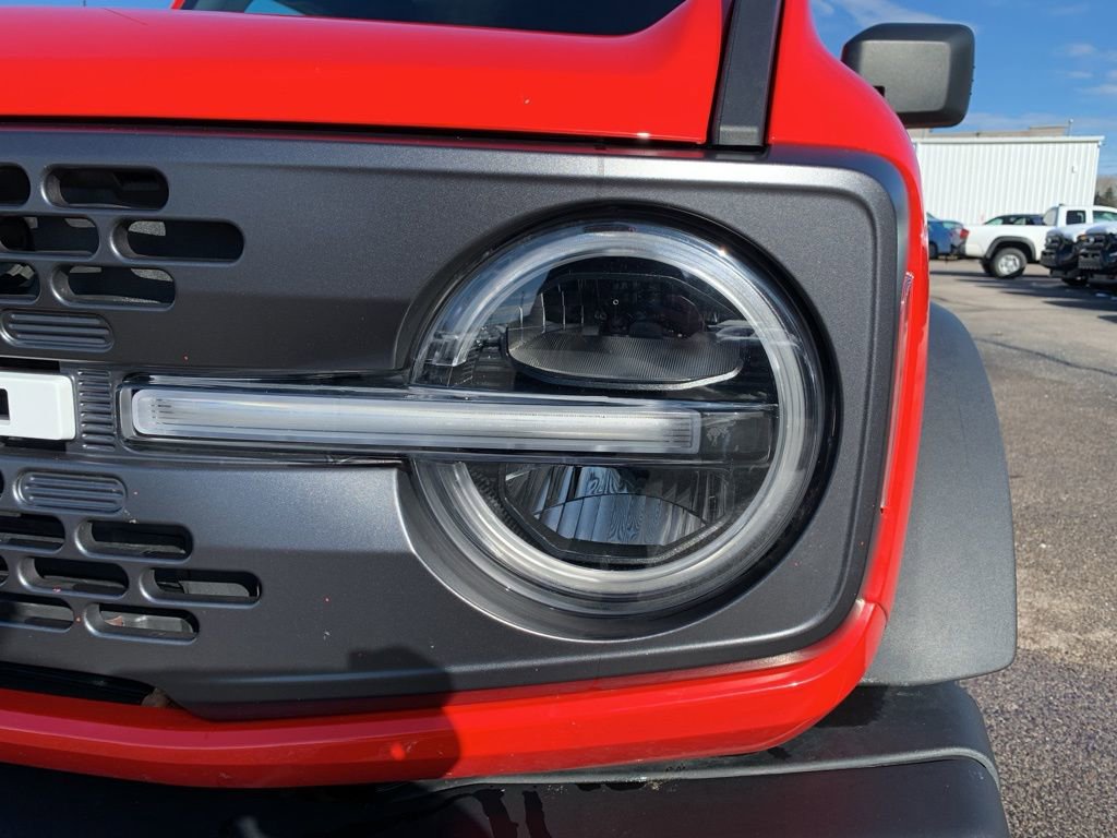 Used 2023 Ford Bronco Badlands image 29