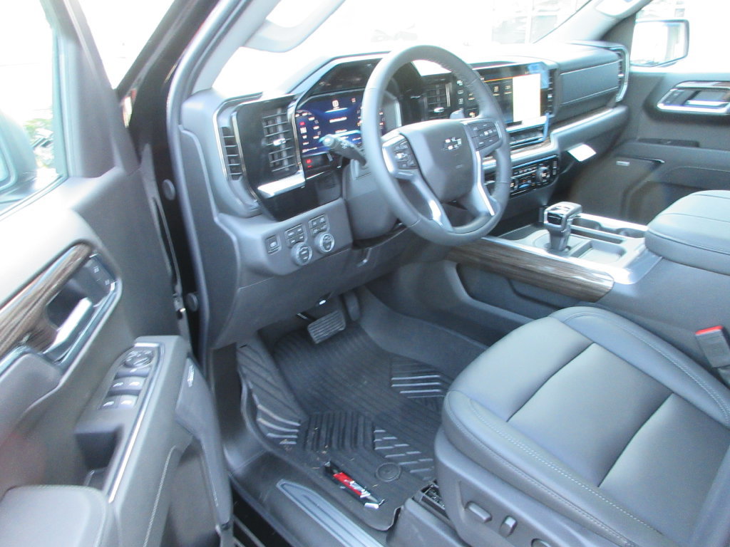 New 2026 Chevrolet Silverado 1500 LT Trail Boss w/ LT Trail Boss Premium Package AWD/4WD image 16