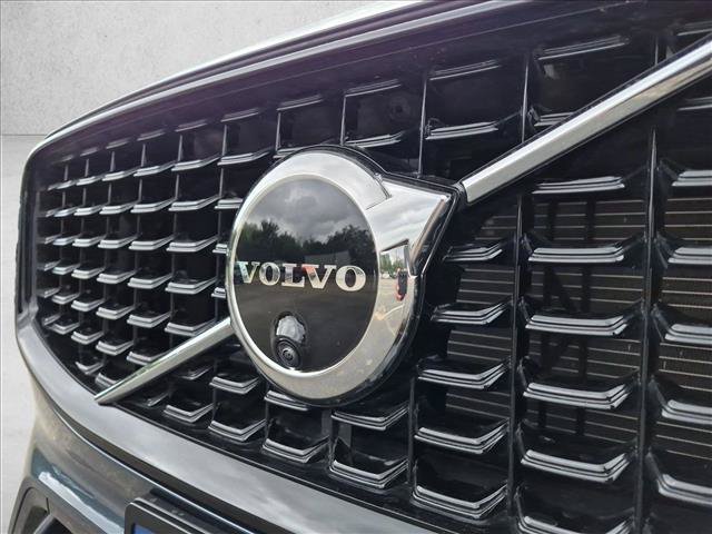 Used 2025 Volvo XC60 B5 Ultra w/ Protection Package Premier AWD/4WD image 10