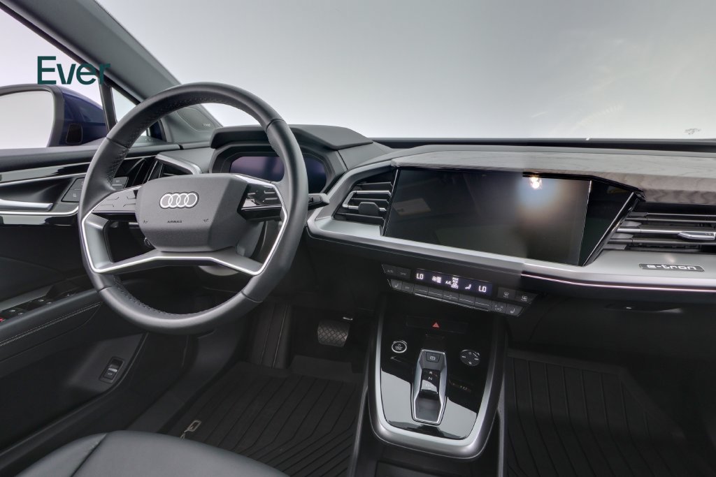 Used 2023 Audi Q4 e-tron Premium Plus AWD/4WD image 25