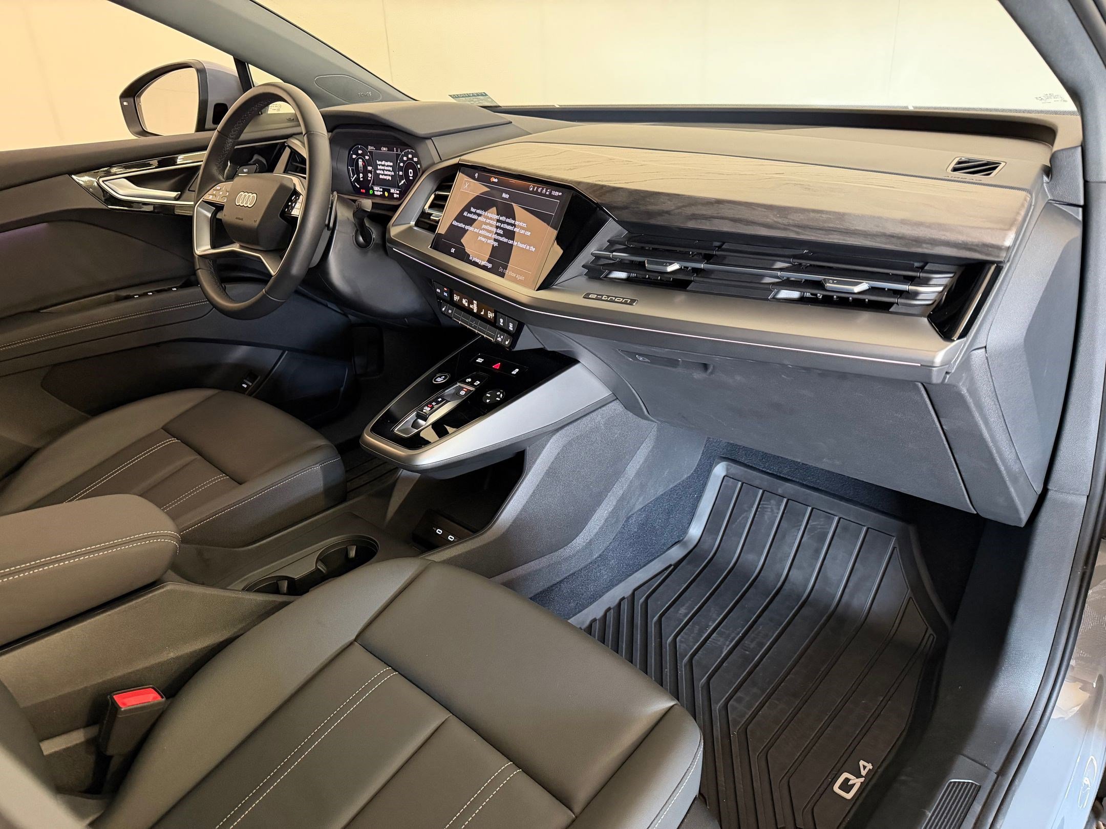 Certified 2023 Audi Q4 e-tron Premium Plus w/ Premium Plus image 31
