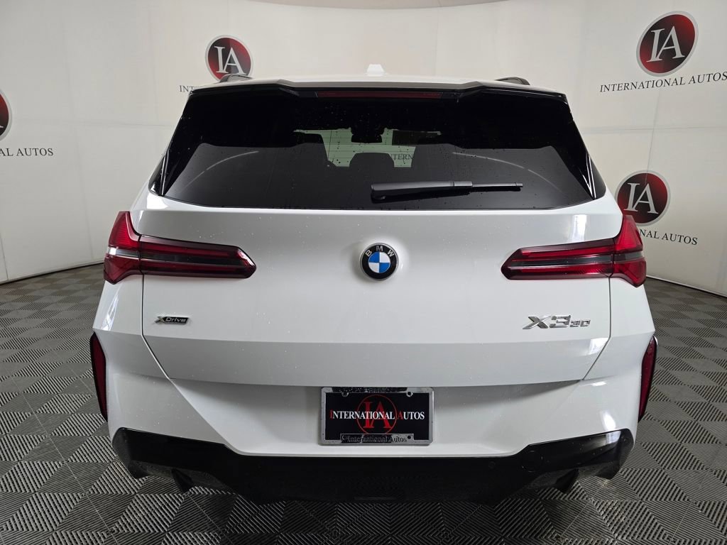 Certified 2025 BMW X3 xDrive30i w/ Premium Package image 8