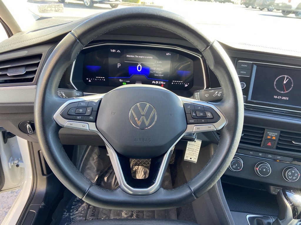 Used 2024 Volkswagen Jetta S image 11