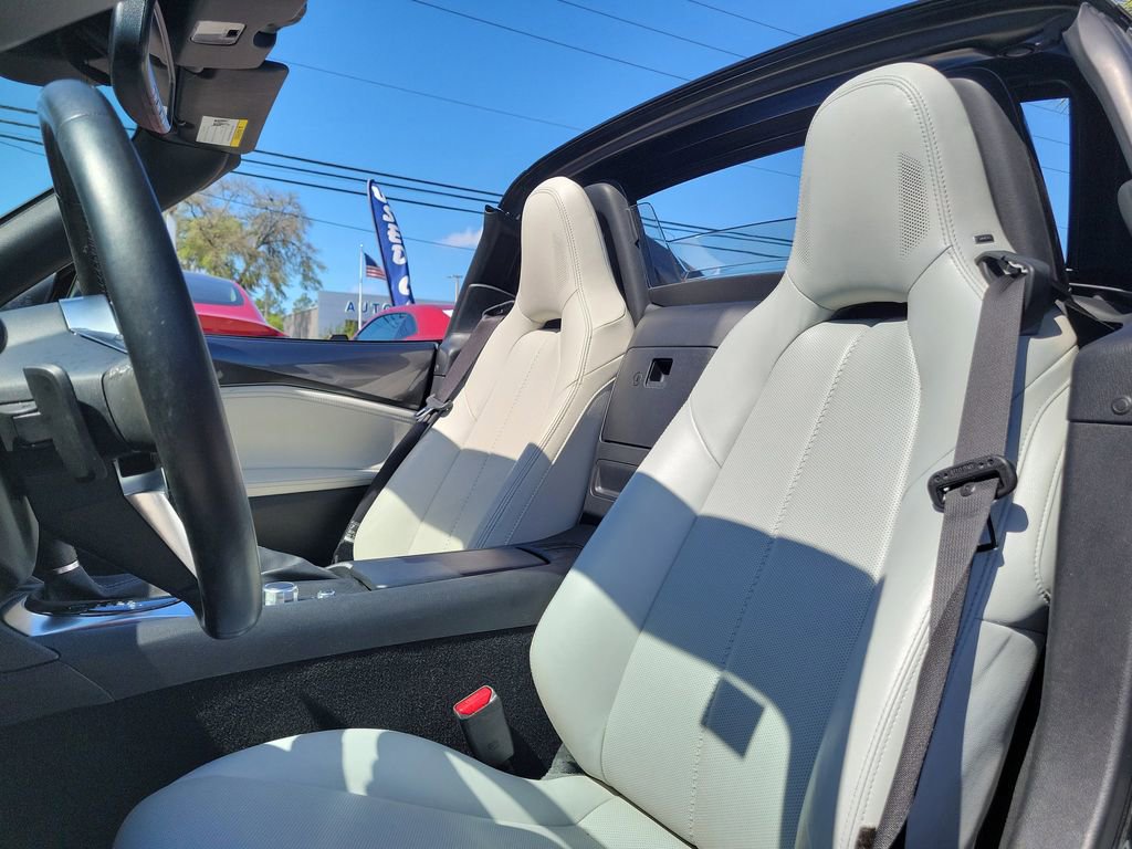 Used 2021 MAZDA MX-5 Miata RF Grand Touring image 14