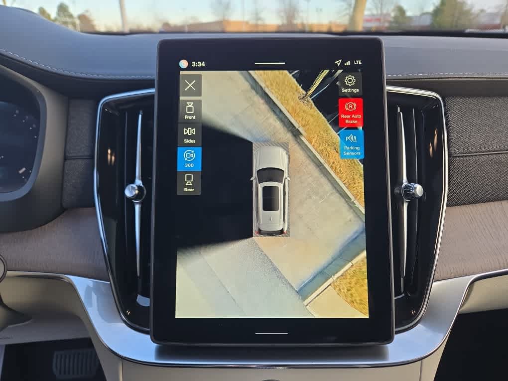 New 2026 Volvo XC90 T8 Ultra w/ Protection Package Premier image 21